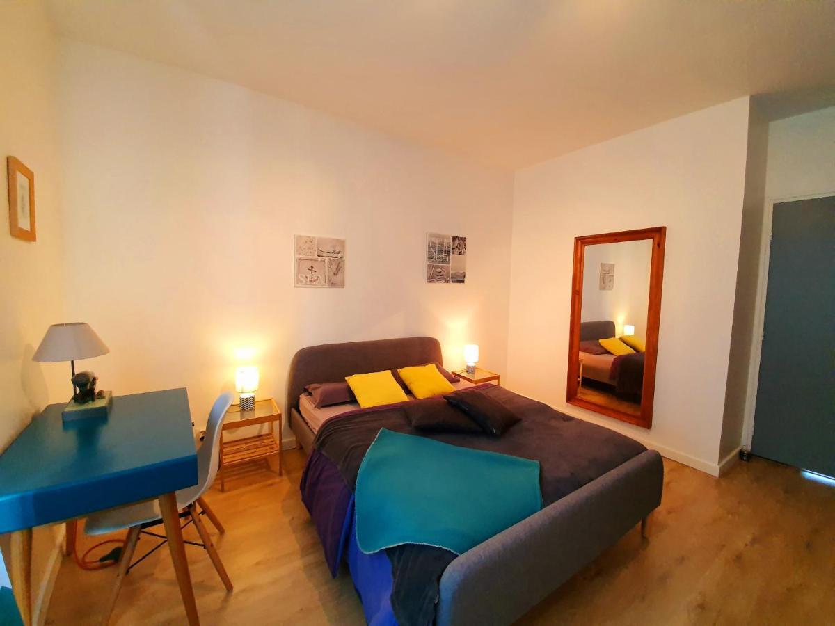 Appartamento Studio Tout Confort Avec Vue Cathedrale A St Patern Vannes-Centre Esterno foto